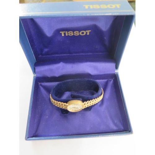 285 - A 9ct yellow gold Tissot bracelet manual wind ladies watch - 15mm case - approx weight 22 grams - wi... 