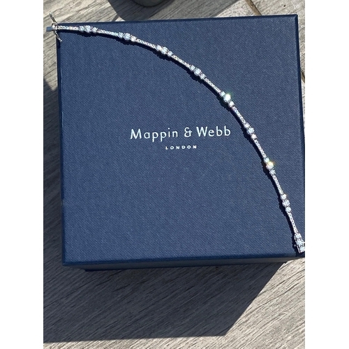 95 - A stunning Mappin and Webb 18ct white gold graduating diamond bracelet 3.80ct - Length 18cm - with b... 