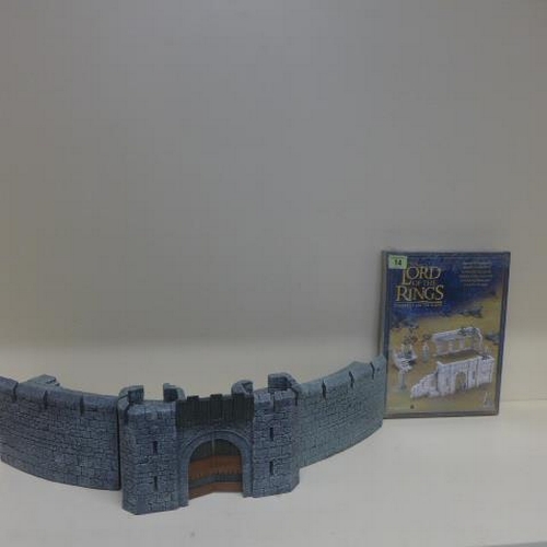 Lord of the Rings Games Workshop Wargaming Helms Deep - unboxed and the Ruins of Osgiliath - boxed