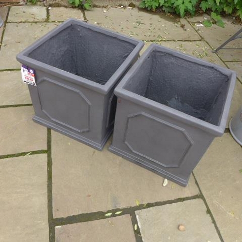 91 - A pair of Apta slate grey Frost Free fibre planters - 37cm x 37cm x 37cm - RRP: £119.98