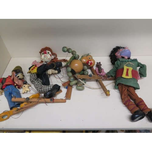 406 - A collection of 20 Pelham Puppets with 12 boxes and a 2000 Thunderbids figure - all puppets are tang... 