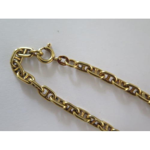 64 - An 18ct yellow gold necklace chain - Length 61cm - approx weight 40 grams - in good condition