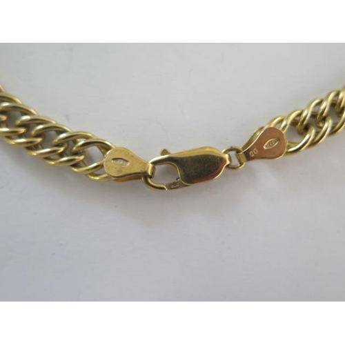 70 - A 9ct 375 yellow gold bracelet - Length 20cm - approx weight 7 grams - in good condition