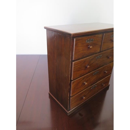 613 - A small sample/apprentice/collectors walnut five drawer chest of drawers - Height 48cm x 46cm x 23cm