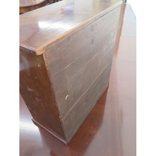 613 - A small sample/apprentice/collectors walnut five drawer chest of drawers - Height 48cm x 46cm x 23cm