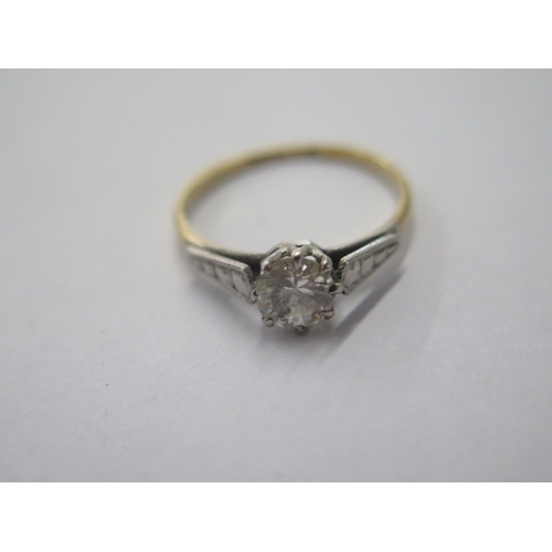 110 - An 18ct yellow gold and platinum Diamond solitaire ring - approx 5.5mm x 3mm - approx 0.60ct - ring ... 