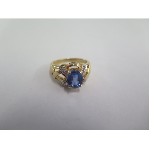 124 - A 9ct yellow gold Kyanite, diamond ring size P - approx weight 5.8 grams - in good condition with ce... 