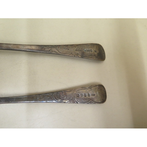 154 - Two silver fruit spoons London and Dublin hallmarks - Length 22cm - approx weight 4 troy oz