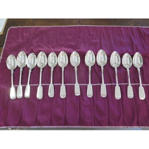 162 - A collection of 12 silver spoons - Largest 19cm - assorted makers and dates - total weight approx 17... 