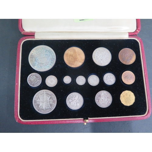 238 - A 1937 George VI 15 coin specimen set - boxed