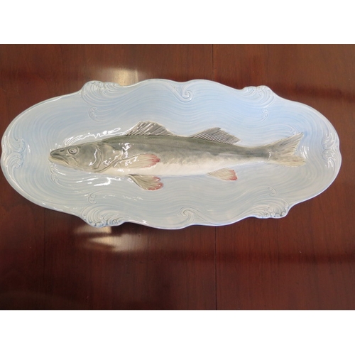 270 - A Villeroy & Boch salmon platter no 157 - Length 61cm - some crazing but generally good