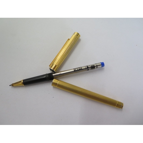 285 - A Mont Blanc plated cartridge ink pen - Length 14cm - working, some slight wear to plate