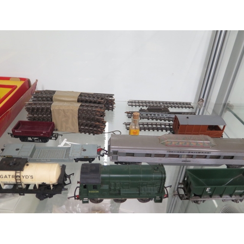 441 - A boxed Triang RS.1 OO gauge train set and rolling stock etc