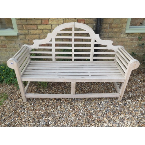 604 - A teak Lutyens style bench - Height 102cm x Width 164cm x Depth 57cm