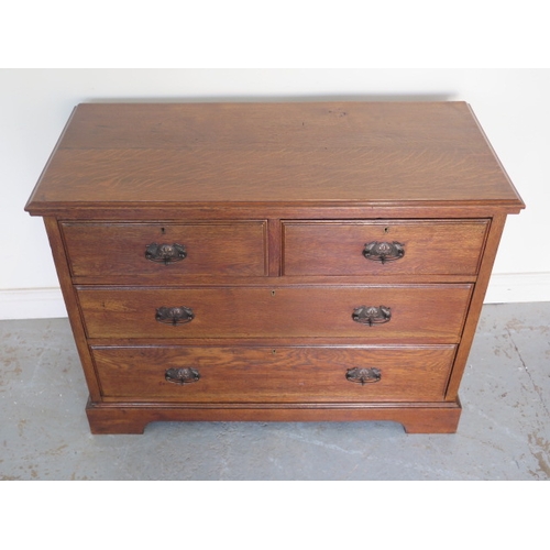 647 - A circa 1900's oak arts and crafts chest of two over two drawers on a plinth base - Height 81cm x 10... 