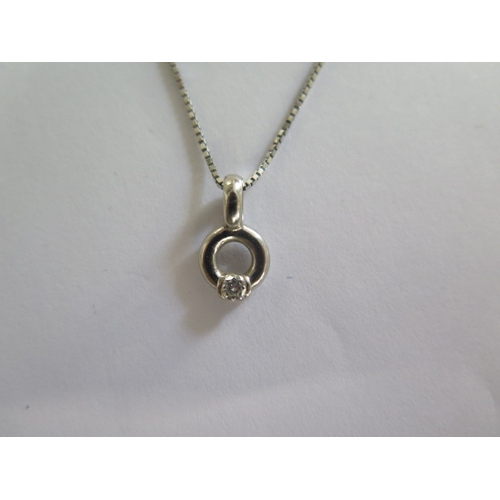 69 - A 950 Platinum diamond pendant on a 40cm chain - good condition - approx weight 5 grams