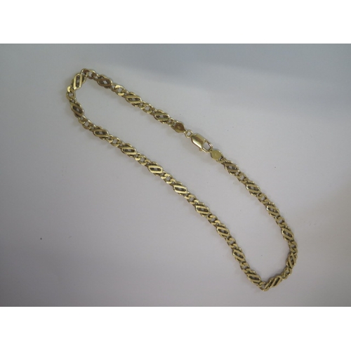 7 - A 375 9ct yellow gold 40cm necklace - approx weight 21.8 grams - in good condition
