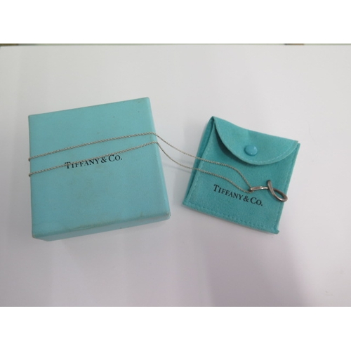 126 - A Tiffany 925 silver pendant on Peretti 40cm chain with box and pouch