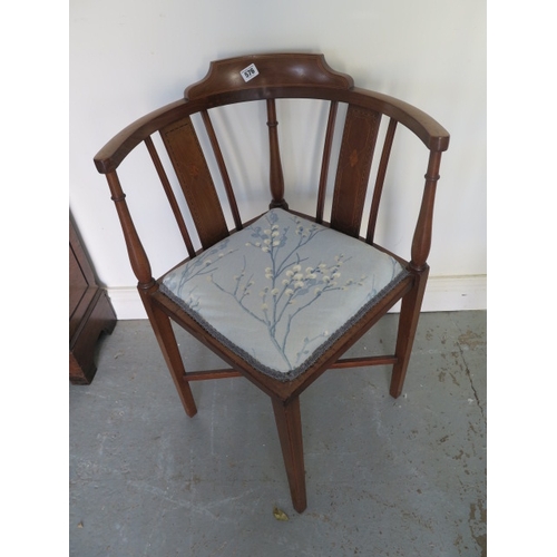 576 - An Edwardian mahogany and inlaid corner chair