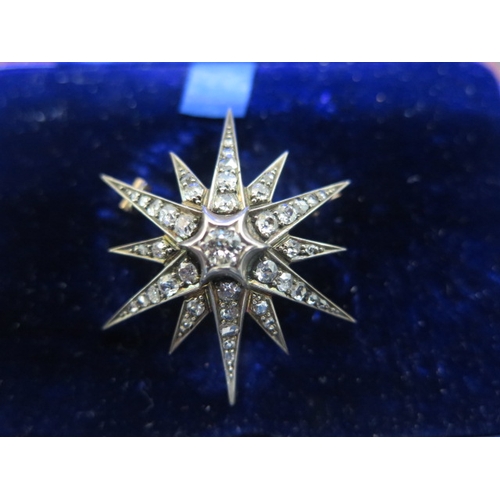 110 - A late Victorian diamond star brooch set with old cut diamonds - approx 4cm - weight approx 8.5 gram... 