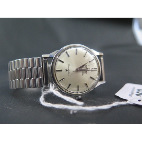 268 - An Omega Constellation automatic wristwatch - steel case approx 33mm - generic steel elastic strap -... 