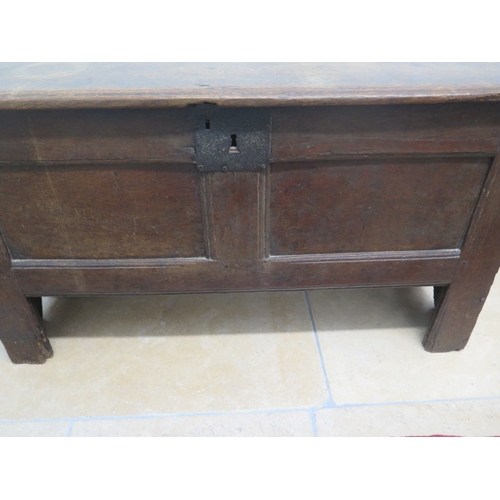 512 - An 18th century oak coffer - Width 107cm x Depth 40cm x Height 58cm