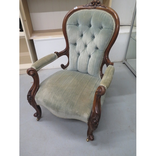 553 - A Victorian mahogany button back lady's chair