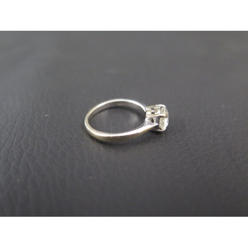 60 - A good diamond solitaire ring approx 1ct set in 18ct white gold - ring size J - weight approx 3.1 gr... 