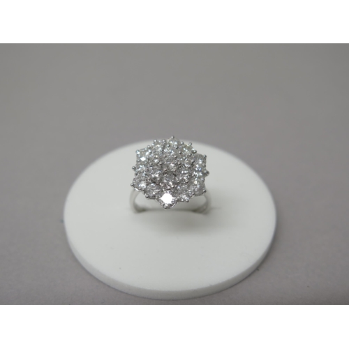 187 - A good quality 18ct white gold large diamond cluster ring - diamonds approx 2ct, diamonds are well m... 