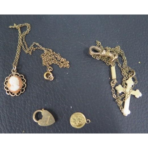 198 - Assorted 9ct gold jewellery - approx weight 6.44 grams