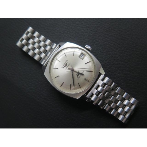 270 - A gents Longines Ultra-Chron Automatic steel cased wristwatch - good overall condition, working in t... 