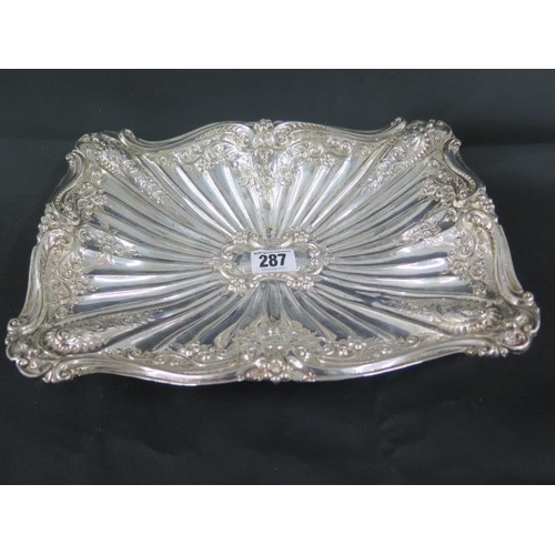 287 - A silver rectangular front dish/bowl Birmingham 1902 on four ball feet - good overall condition - ap... 