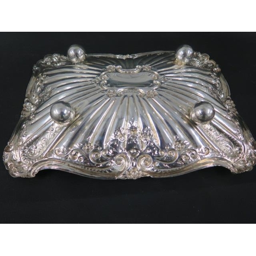 287 - A silver rectangular front dish/bowl Birmingham 1902 on four ball feet - good overall condition - ap... 