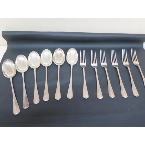 296 - A set of silver rat tail table spoons, Thomas Bradbury & Sons, Sheffield 1921 - each approx 21.5cm -... 