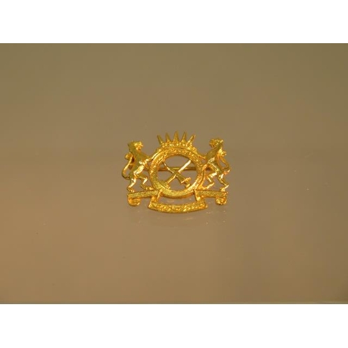 450 - A 22ct yellow gold Royal Malay Regt pin badge marked 22K - in very good condition, including pin - a... 