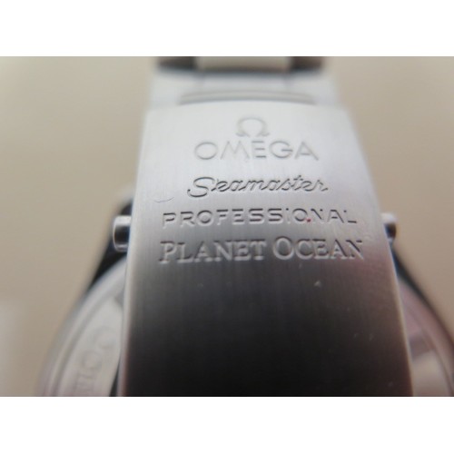 251 - An Omega Seamaster Planet Ocean Chronometer - 43MM CASE - 81725321, serial 29005091, box and full se... 