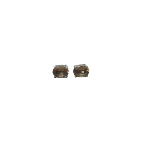 133 - A pair of alexandrite studs in silver