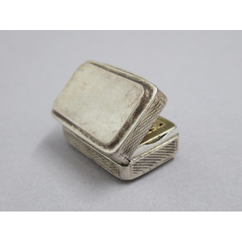 284 - A Georgian silver vinaigrette, Ledsam & Vale Birmingham 1825, approx 3cm x 2cm x 1.5cm, good overall... 