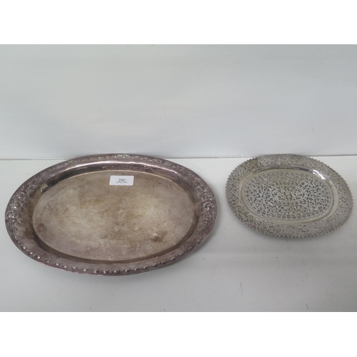 290 - Two silver (tested) trays/dishes - 29cm and 18cm - total weight approx 12.5 troy oz