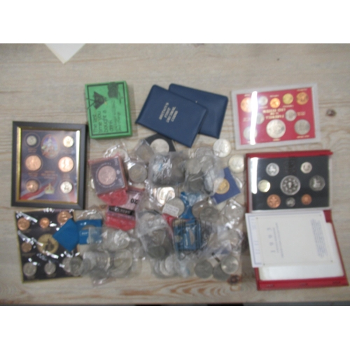 330 - GB coins - commemorative crowns and sets