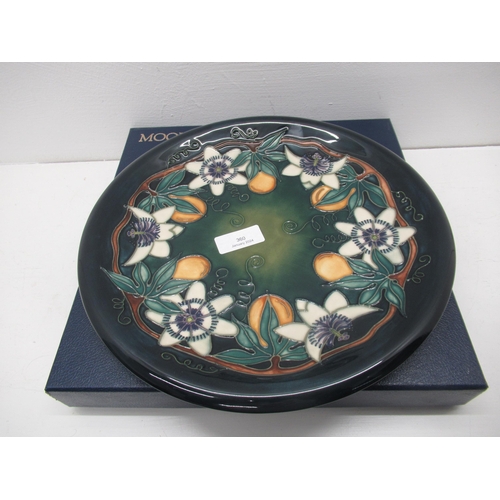 360 - A Moorcroft Passion Fruit plate, very good condition