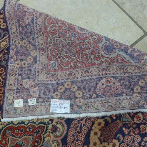 495 - A Kashan hand knotted woollen rug - 2.18m x 1.30m