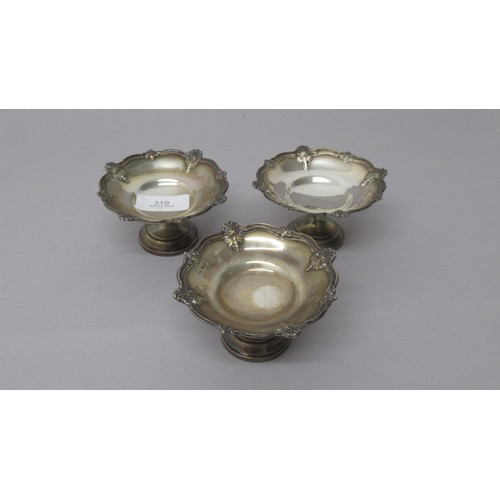 319 - Three silver bonbon dishes - 5cm x 9cm - Walker & Hall - Sheffield 1959 - total weight approx 4.9 tr... 