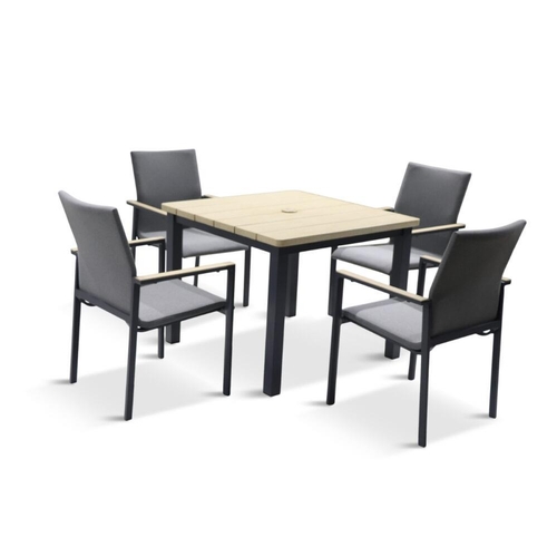 69 - LeisureGrow Venice 4 Seat Dining Set- 900mm x 2180mm x 2180mm - brand new boxed