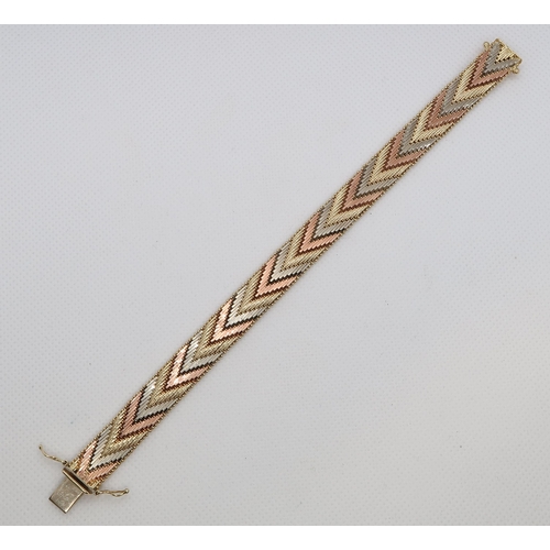 141 - A 14ct (hallmarked) tri colour gold bracelet - approx 18cm - weight approx 36.2 grams