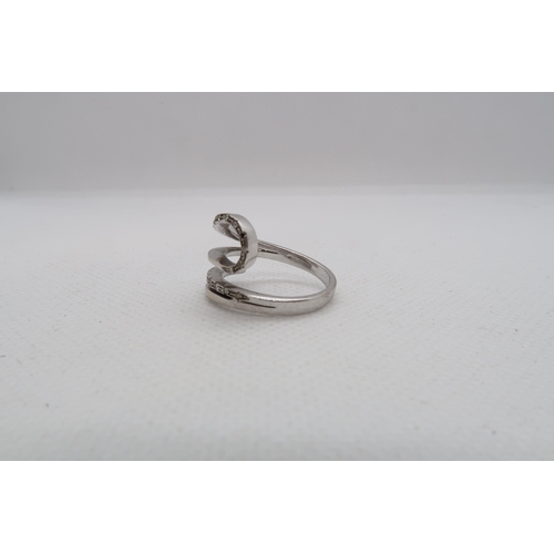 169 - An 18ct white gold (hallmarked) ring with diamonds - ring size O - approx weight 5.8 grams