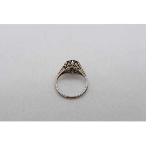 187 - An 18ct (hallmarked) white gold single stone diamond ring - approx diamond weight 0.70ct - ring size... 