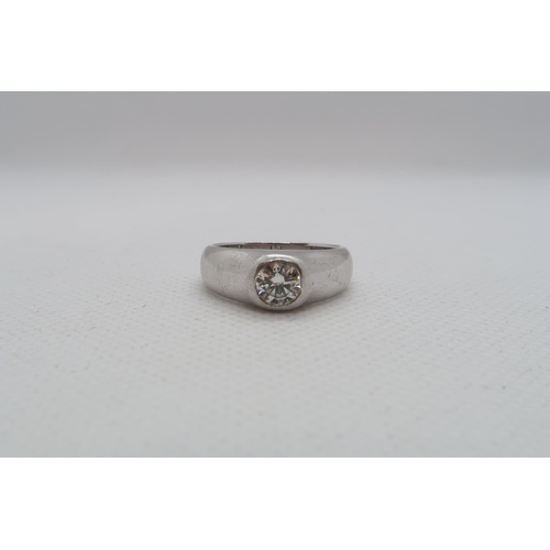 189 - A platinum (hallmarked) single stone diamond ring size N - 11.7 grams