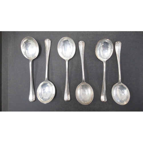 280 - A set of six silver (hallmarked) rat tail soup spoons, Atkin Brothers, Sheffield 1937 - 19cm togethe... 