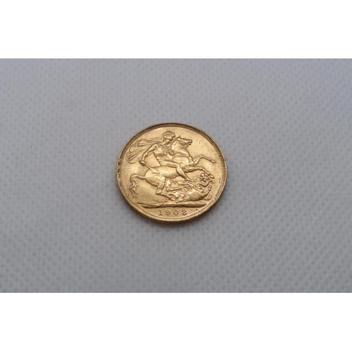 331 - A 1908 gold sovereign